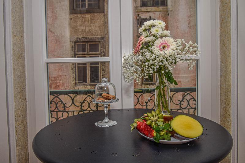 B In B Lisbon Downtown Suites Екстериор снимка